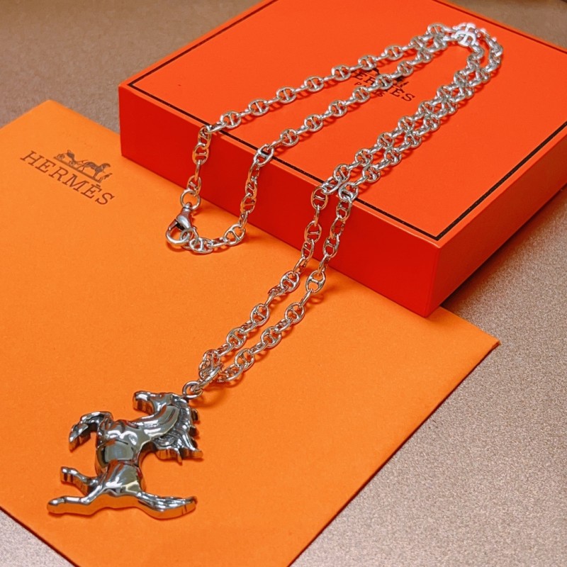 Hermes necklace