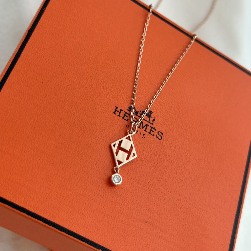 Hermes necklace