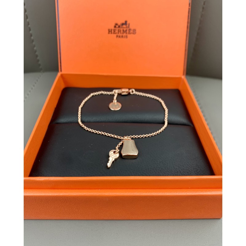 Hermes necklace