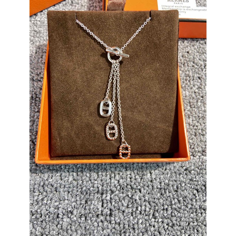Hermes necklace