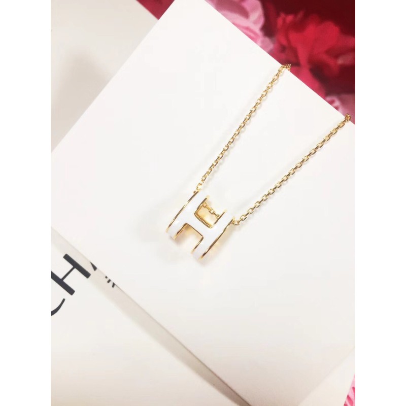 Hermes necklace