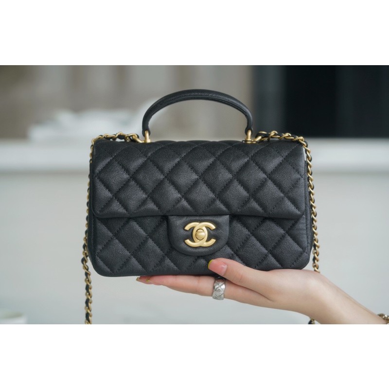𝗖𝗛𝗔𝗡𝗘𝗟✦𝗖𝗹𝗮𝘀𝘀𝗶𝗰 𝗙𝗹𝗮𝗽2021 𝗦𝘀 spring and summer new handleℂ𝔽 𝕄𝕚𝕟𝕚 black