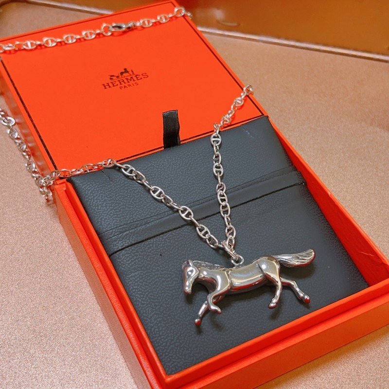 Hermes necklace