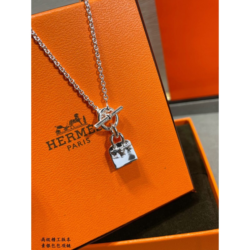 Hermes necklace