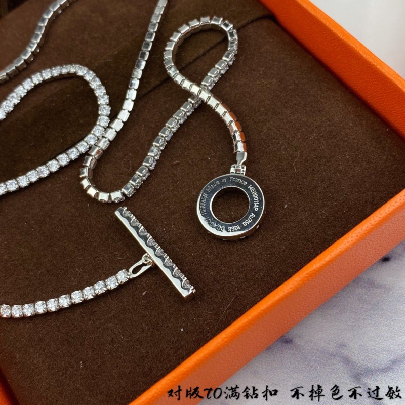 Hermes necklace