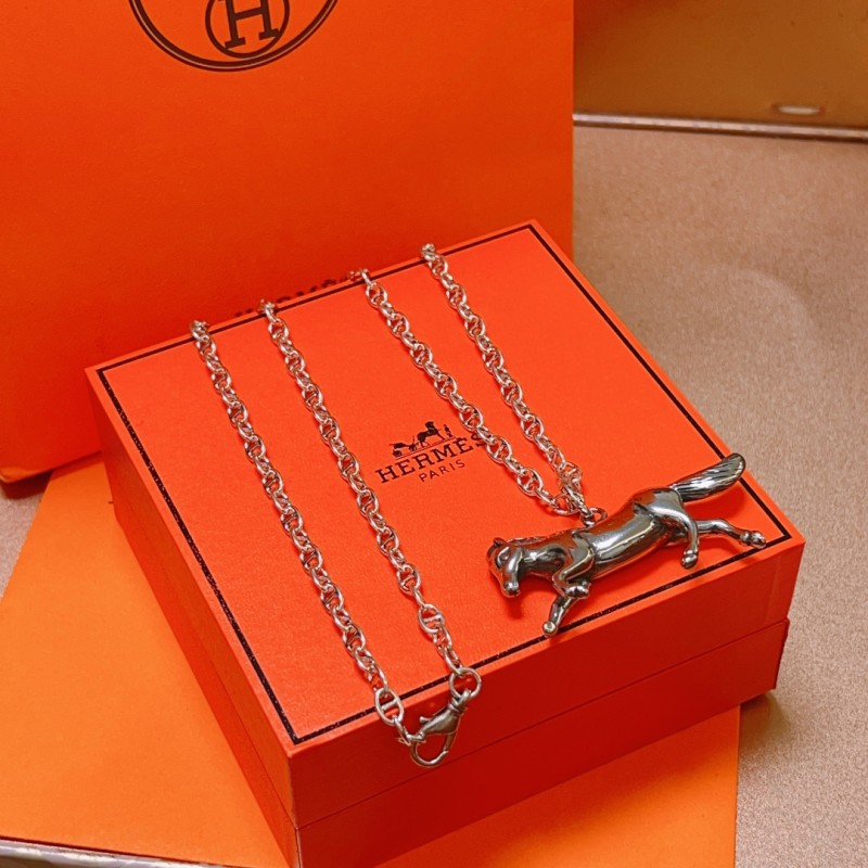 Hermes necklace