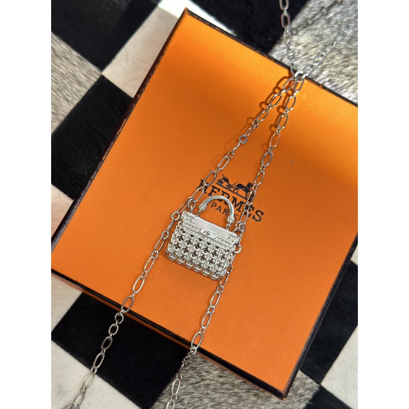 Hermes necklace