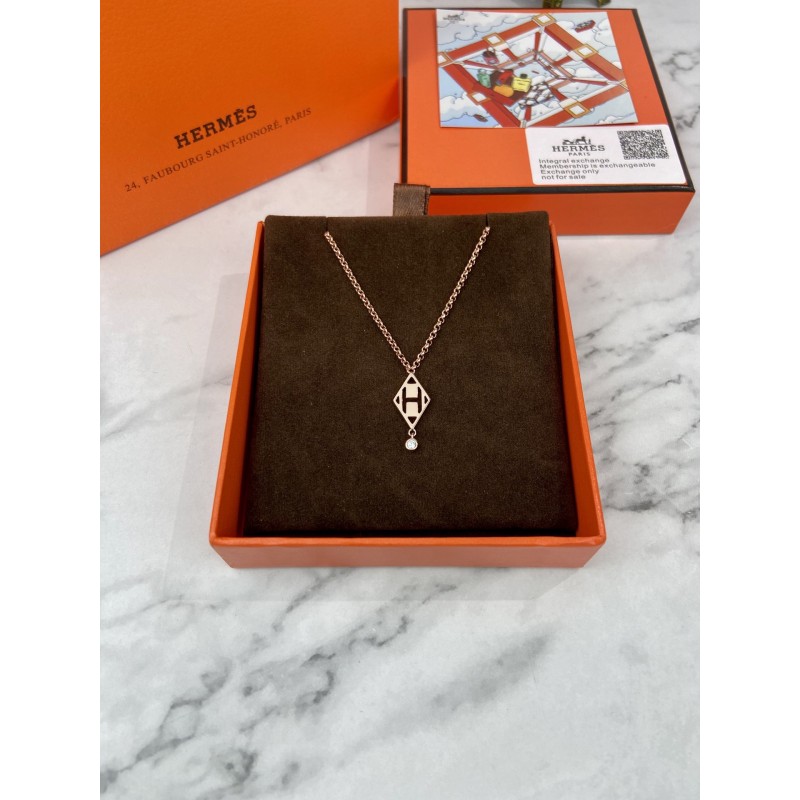 Hermes necklace