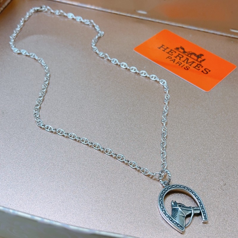 Hermes necklace