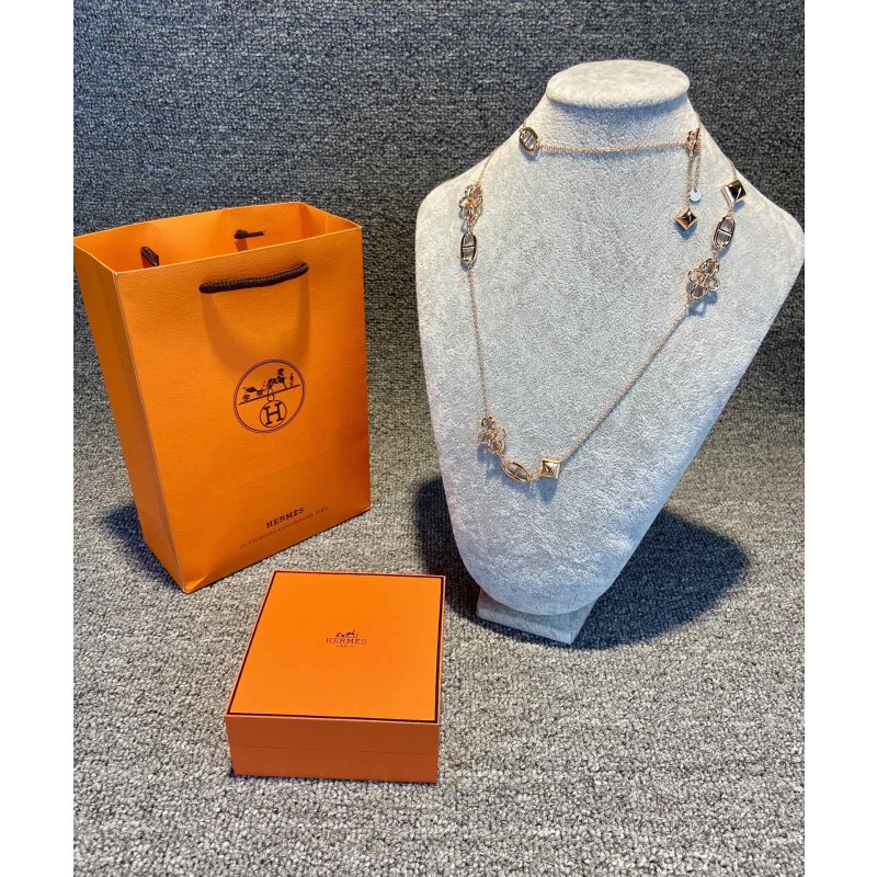 Hermes necklace