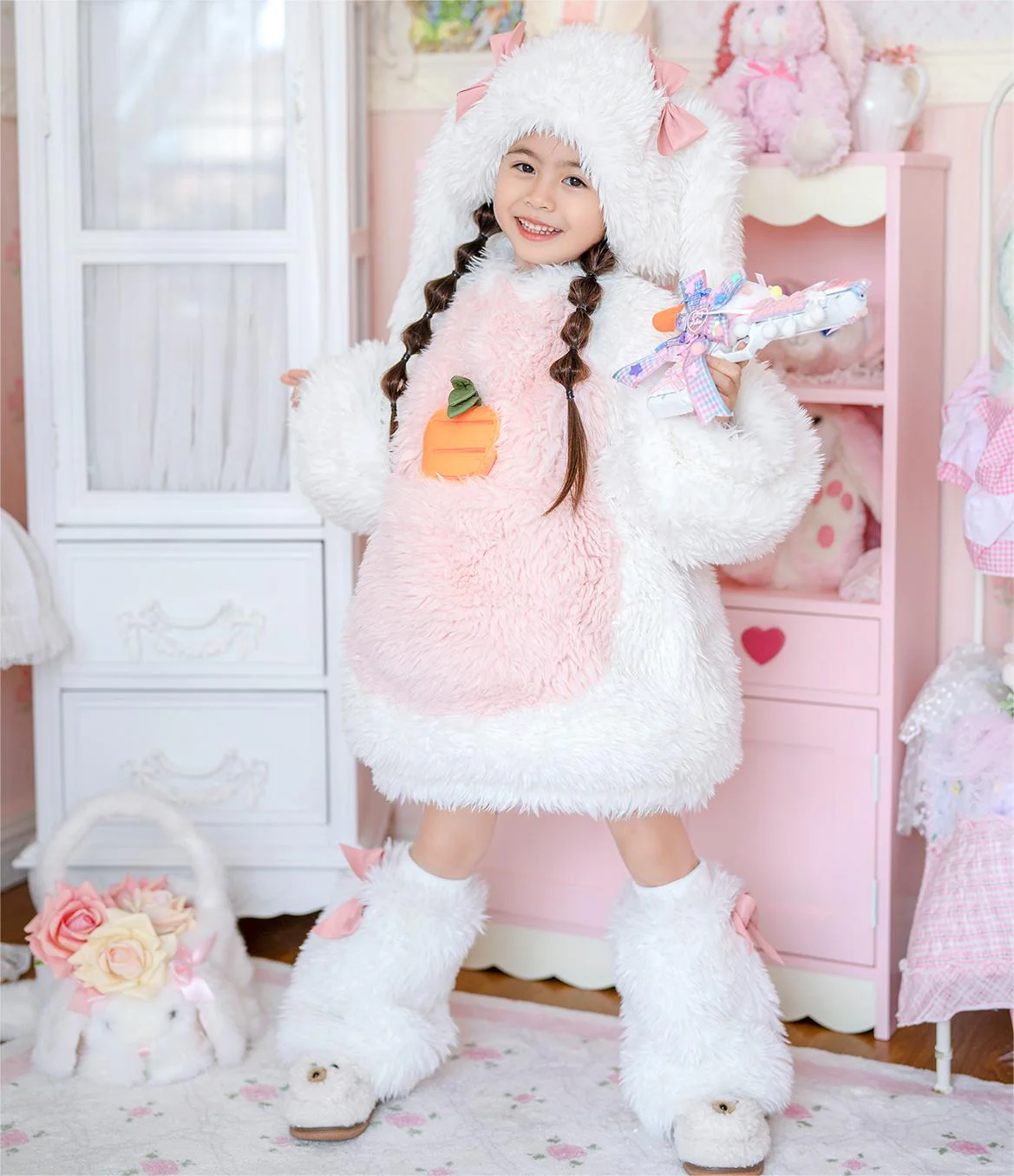 Fluffy Bunny Suit For Kids and Adults - HoneyJoyBoxFluffy Bunny Suit For Kids and Adults - HoneyJoyBox