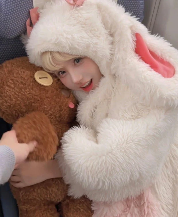 Fluffy Bunny Suit For Kids and Adults - HoneyJoyBoxFluffy Bunny Suit For Kids and Adults - HoneyJoyBox