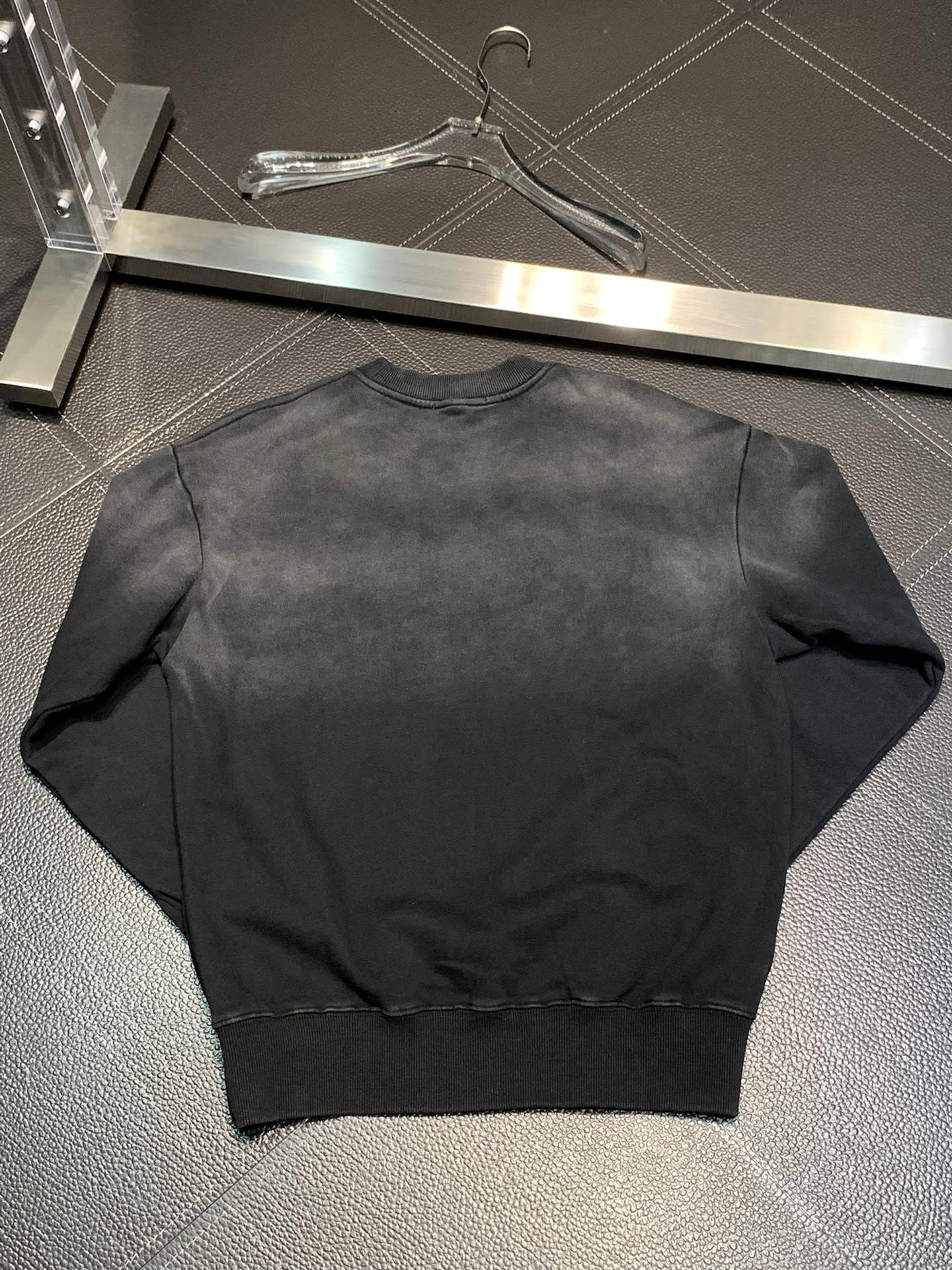 Prada men s casual sweatshirt