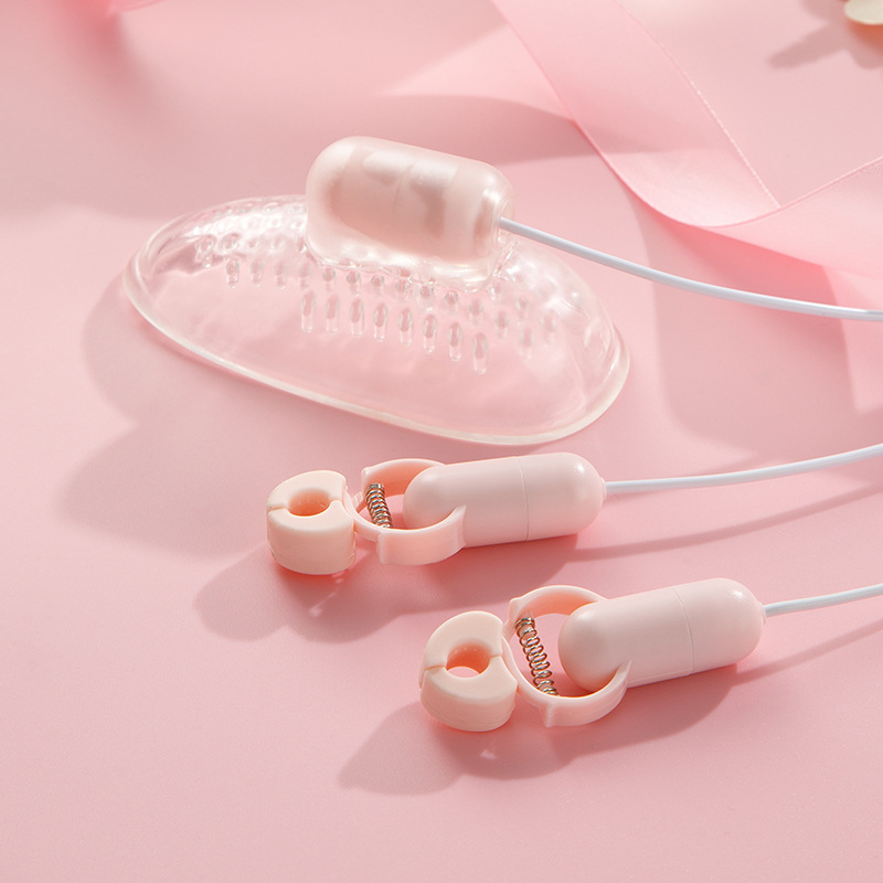 Vibration Breast Clips With Clit Sucker