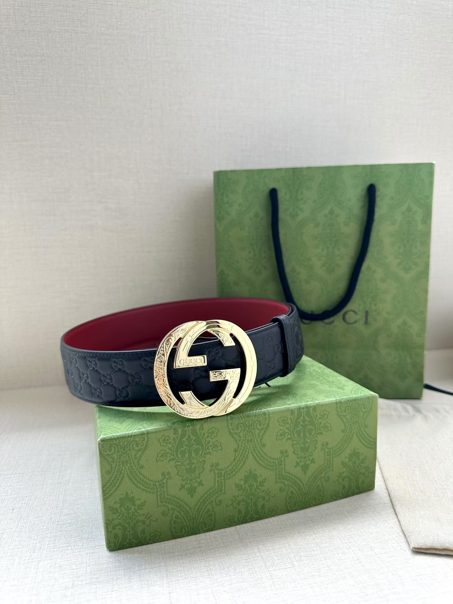 Gucci belt