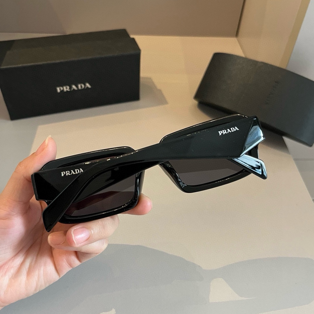Prada cat-eye sunglasses