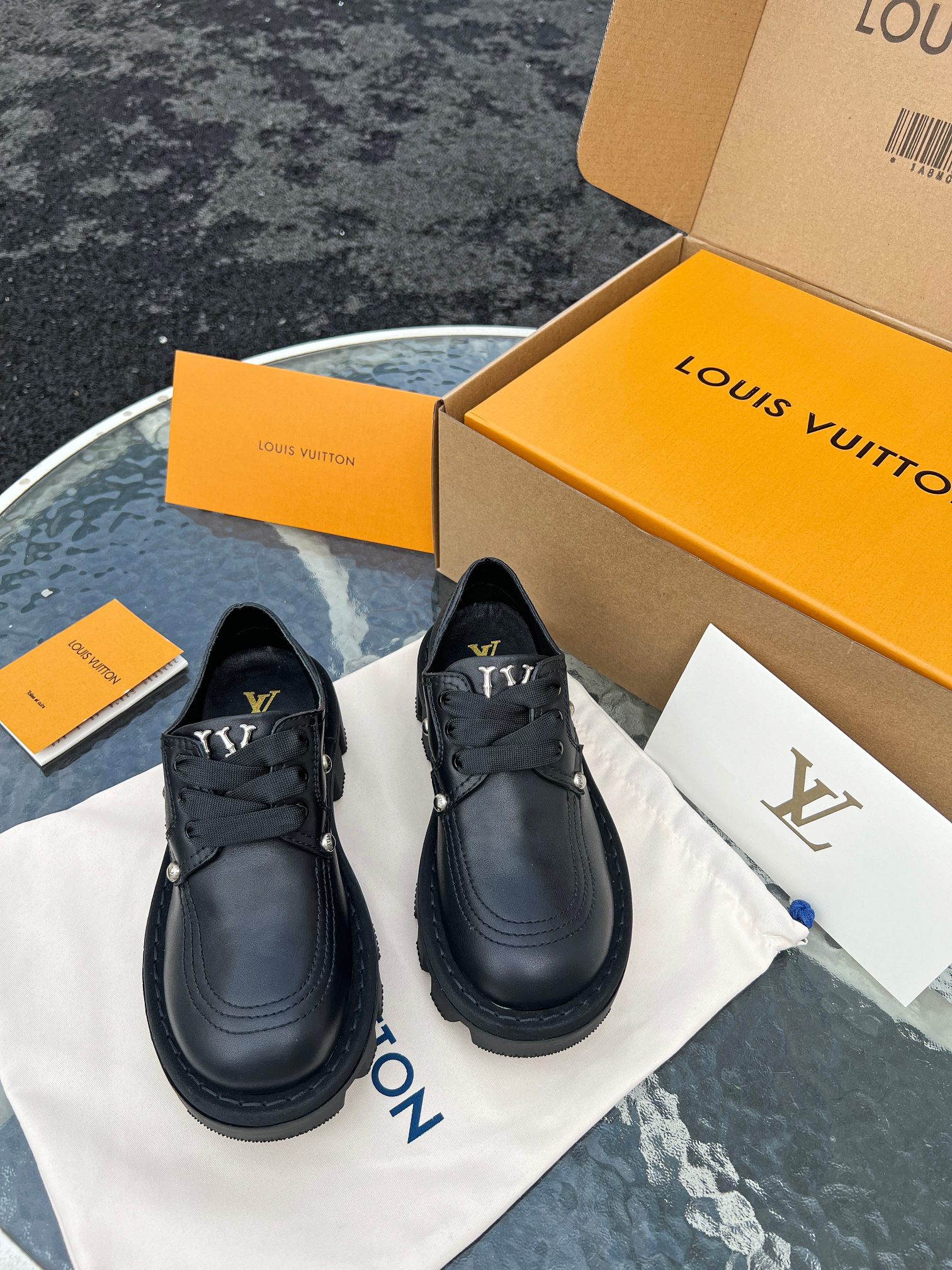 louis vuitton 24 autumn and winter new retro thick-soled series loafers