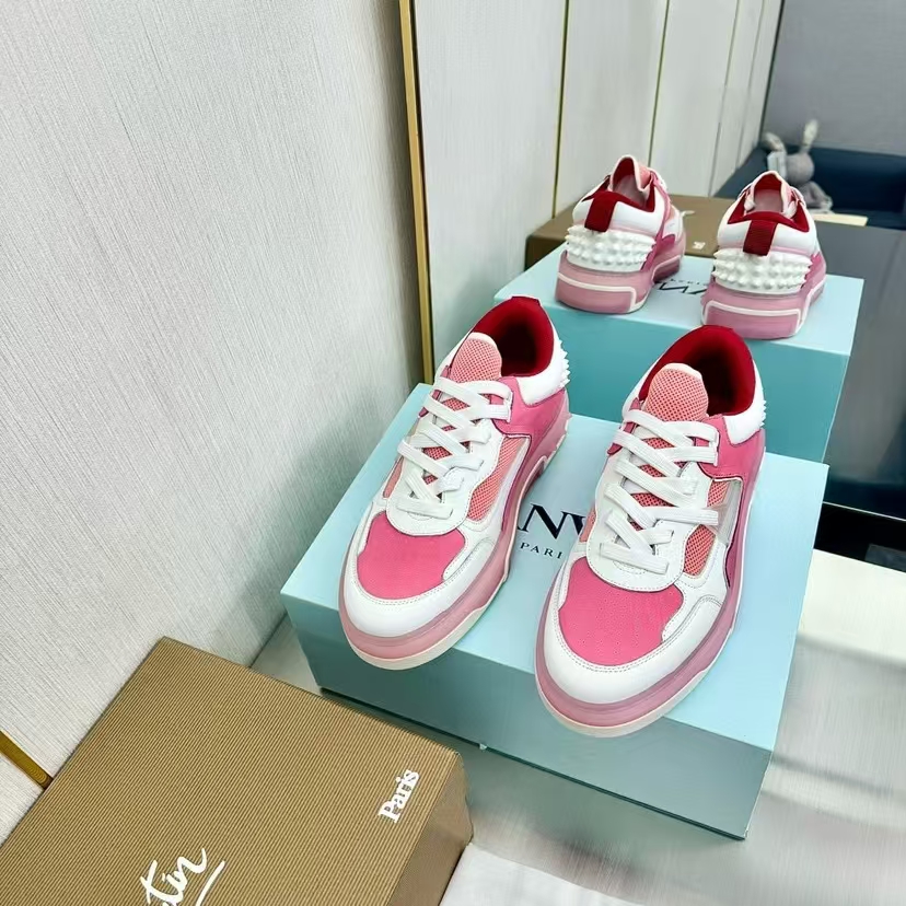 Cistian Louboutin