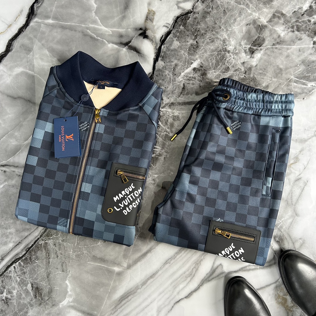 Louis Vuitton Fashionable Men's Cardigan Stand Collar Athleisure Suit