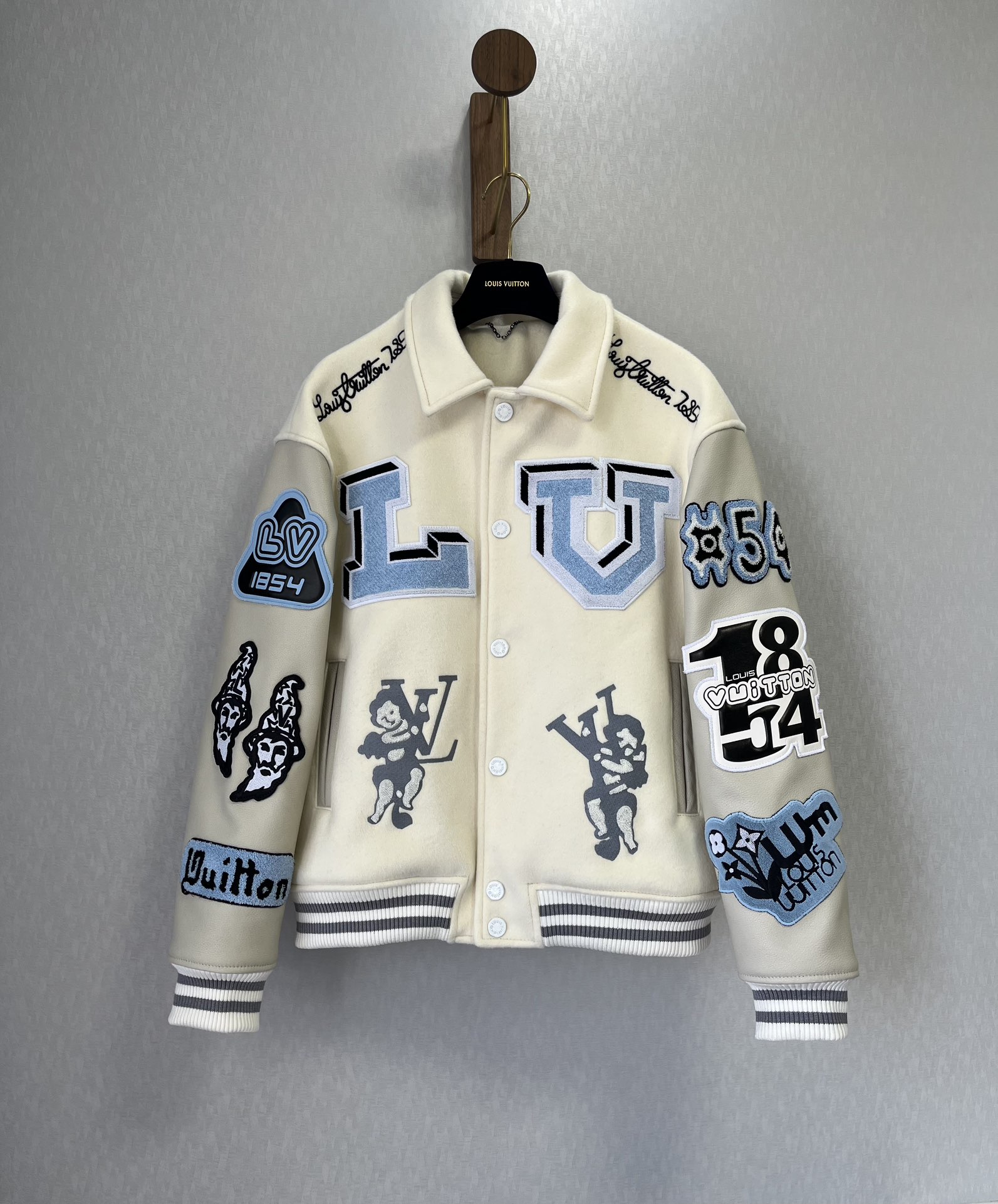 Louis Vuitton Wool stitched genuine leather presbyopia embroidered jacket