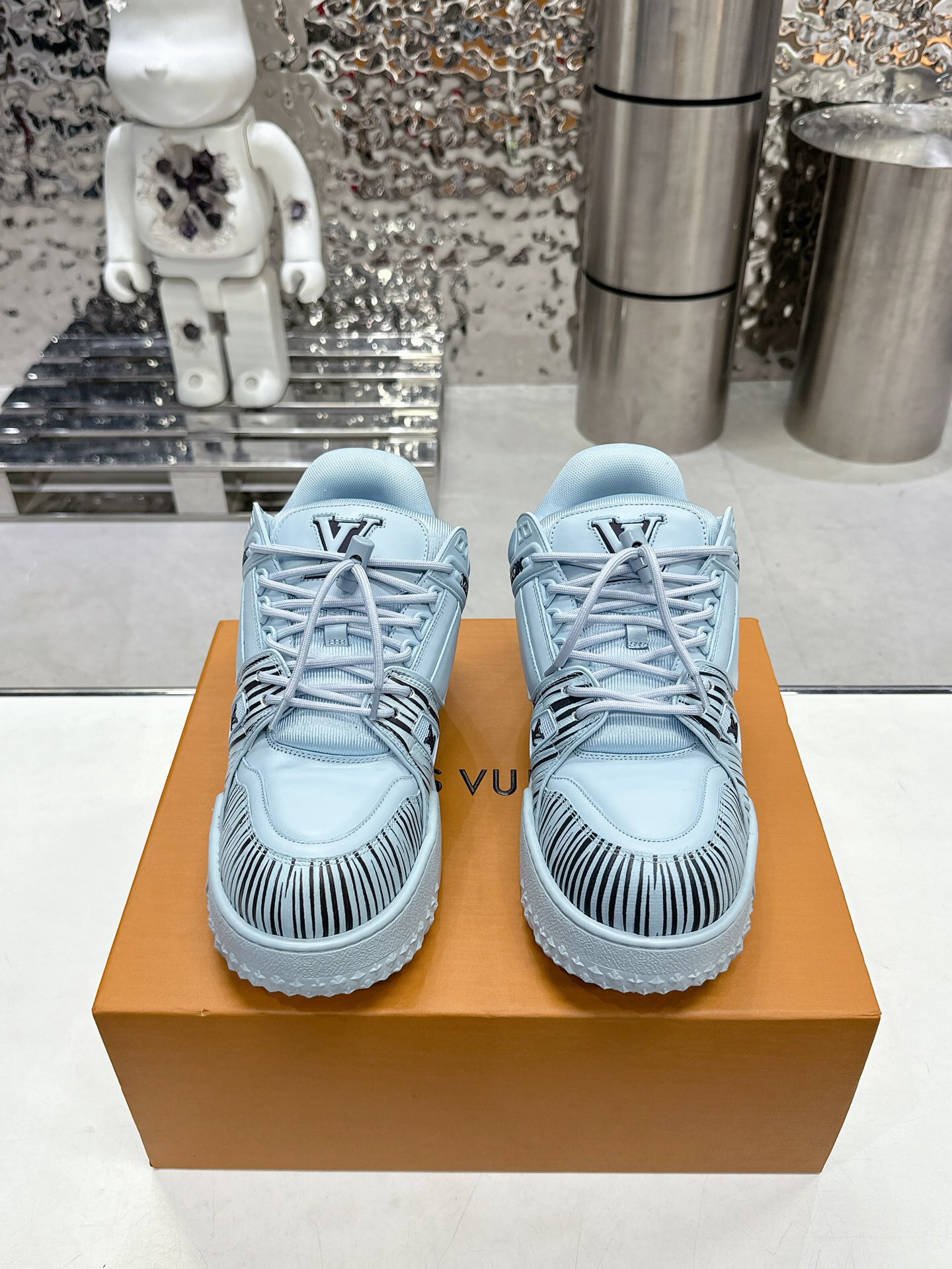 Louis vuitton sneaker