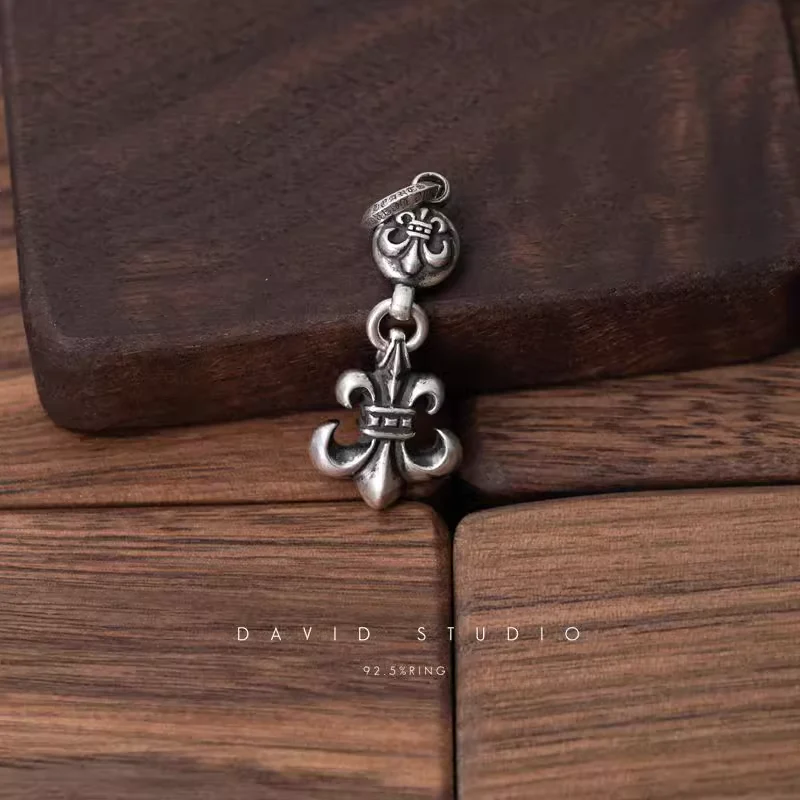 CHROME HEARTS BS FLEUR ONE BALL CHARM