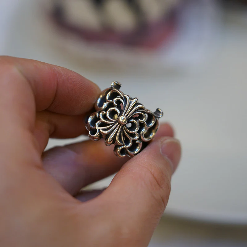 CHROME HEARTS BUTTERFLY FLORAL CROSS RING