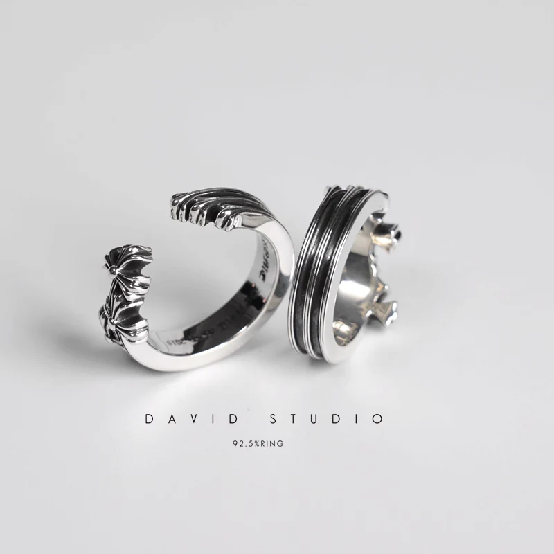 CHROME HEARTS CEMETERY HOOP RING