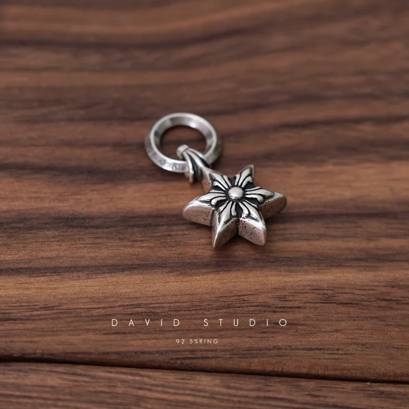 CHROME HEARTS STAR CHARM