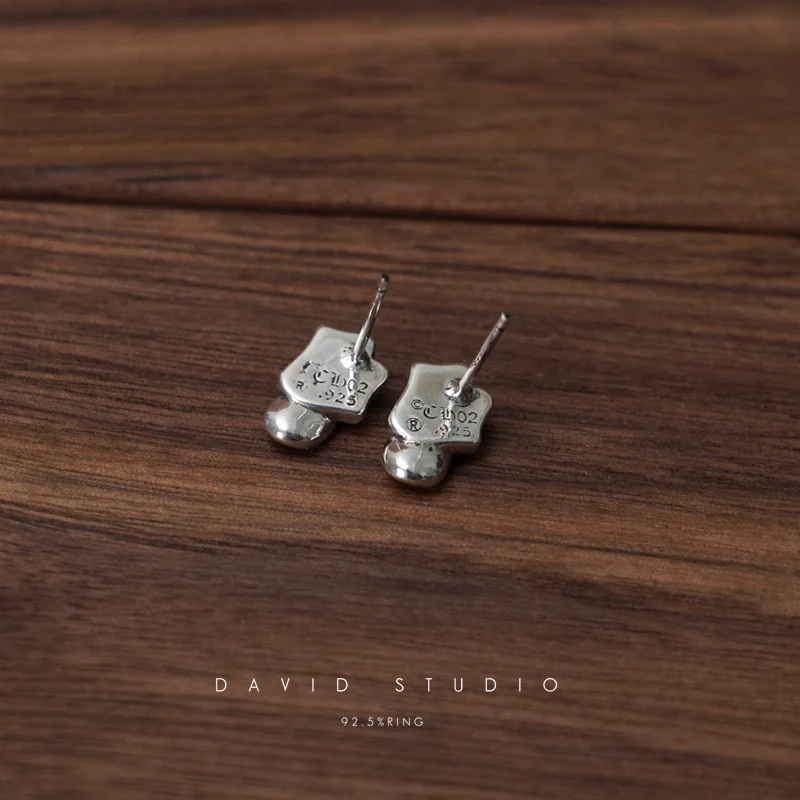 CHROME HEARTS LIP AND TONGUE EARRING