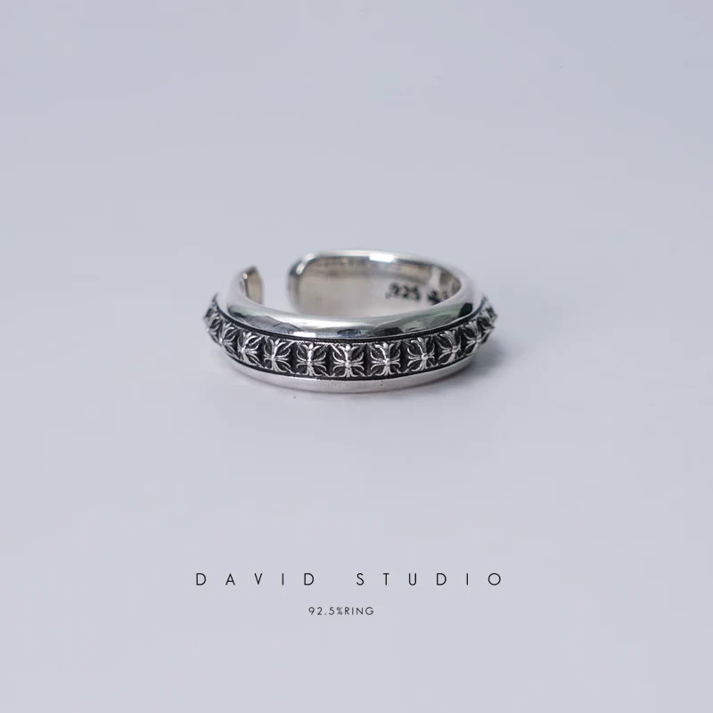 CHROME HEARTS CH PLUS PYRAMID OPEN BAND RING