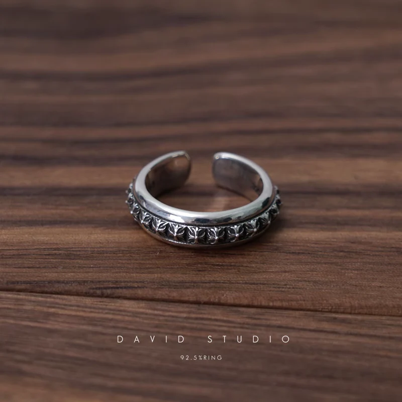 CHROME HEARTS CH PLUS PYRAMID OPEN BAND RING