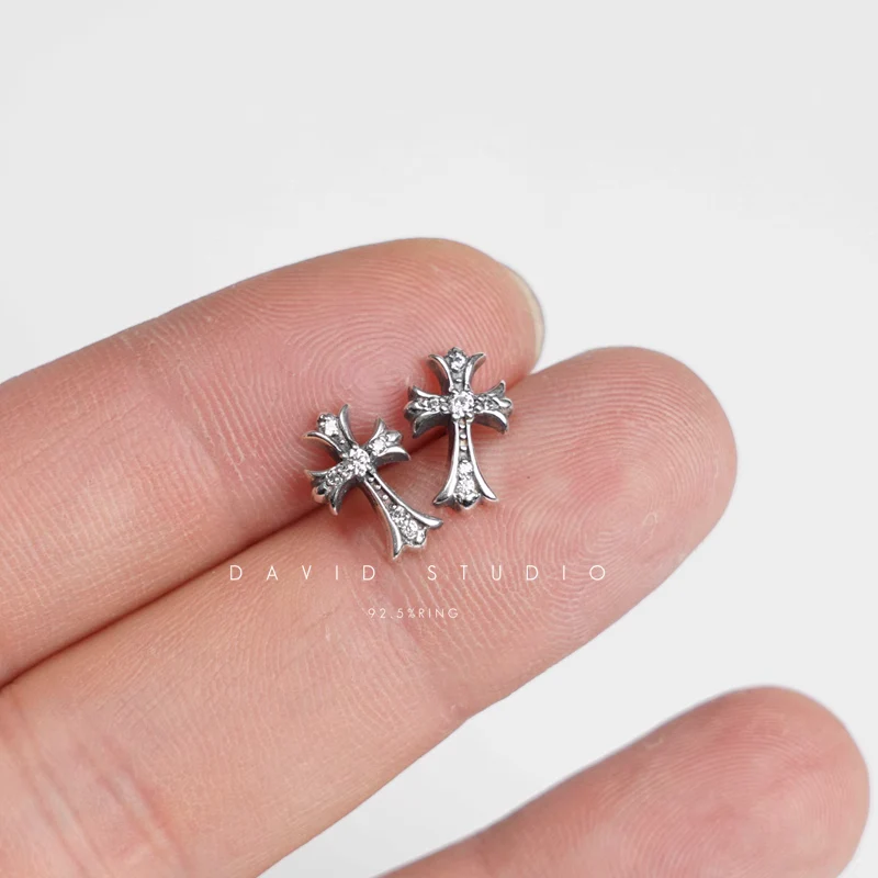 CHROME HEARTS CH CROSS BABY FAT STUD PIERCE WITH PAVE DIAMOND