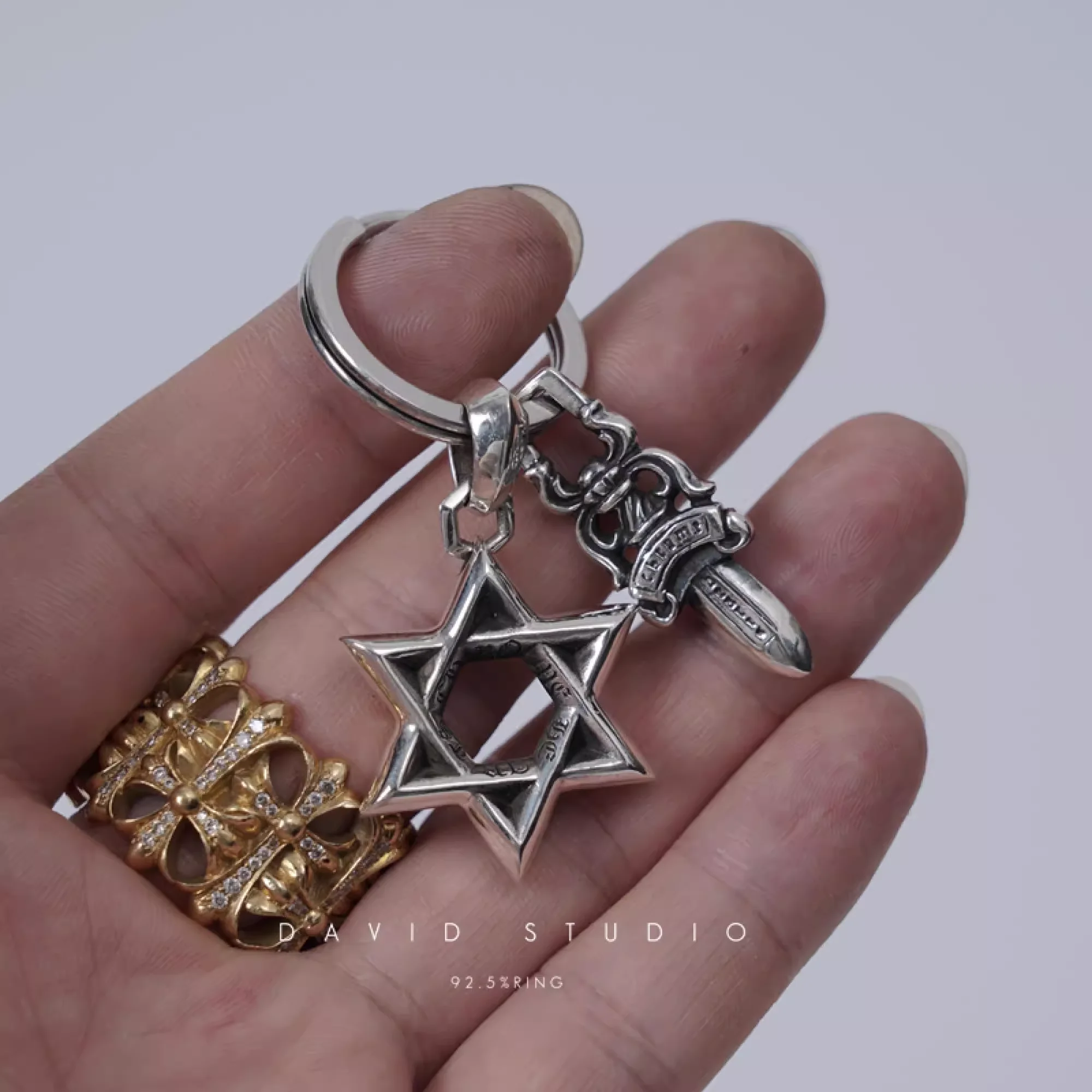 CHROME HEARTS STAR OF DAVID AND DAGGER KEY RING