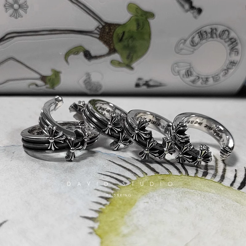 CHROME HEARTS CEMETERY HOOP RING