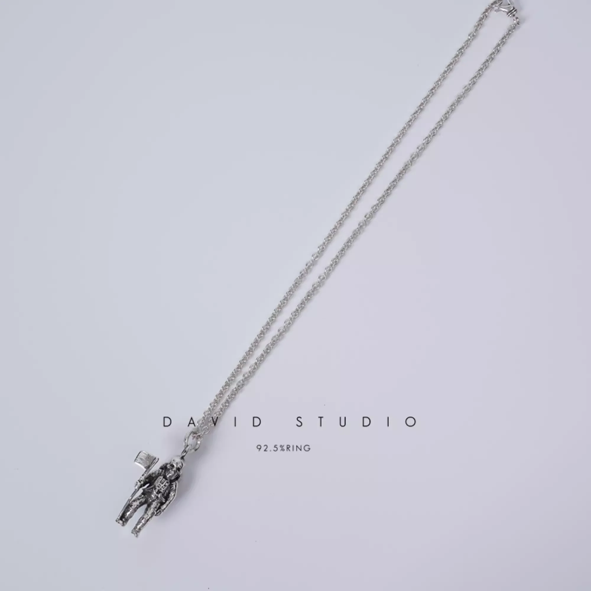 CHROME HEARTS FOTI ASTRONAUT PENDANT – ROLL CHAIN