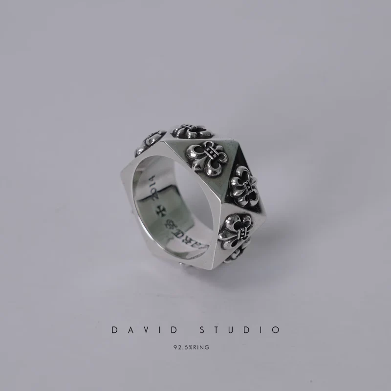 BS FLEUR PENTAGON RING