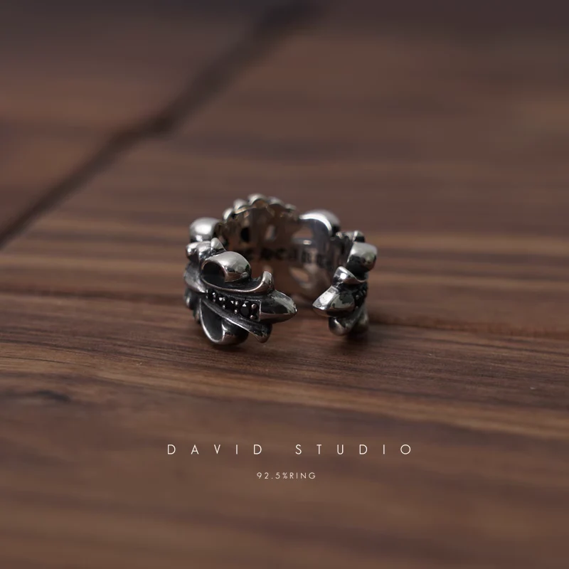 CHROME HEARTS DOUBLE FLORAL RING WITH BLACK DIAMONDS