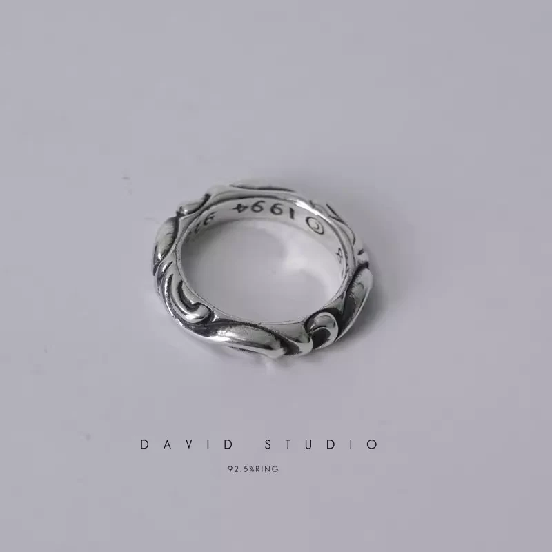 CHROME HEARTS SCROLL BAND RING
