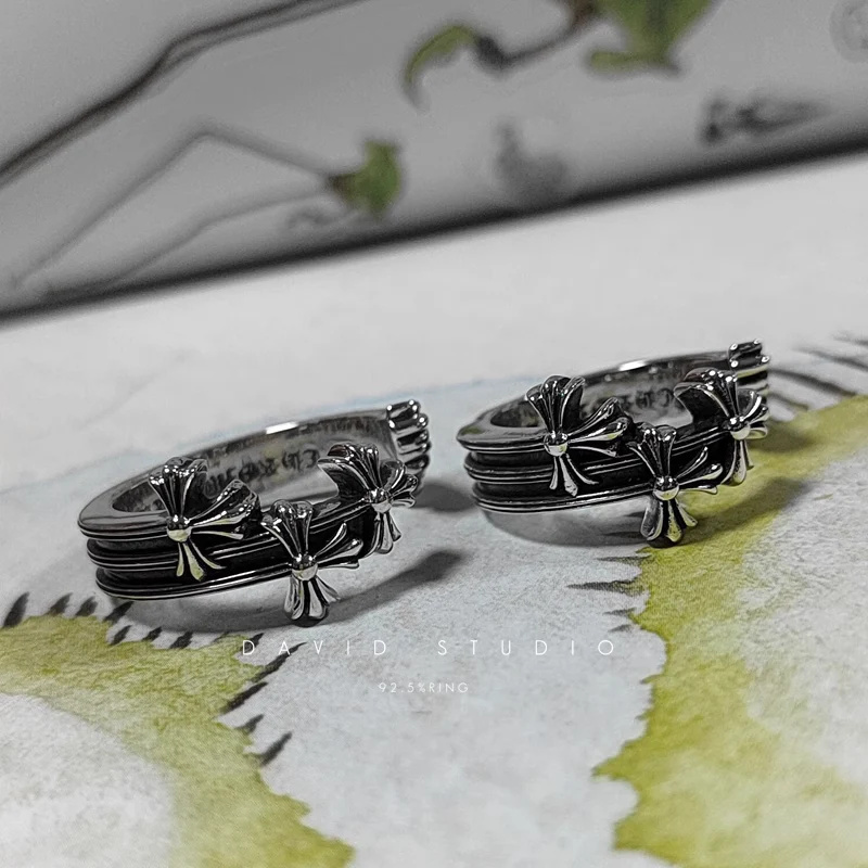CHROME HEARTS CEMETERY HOOP RING