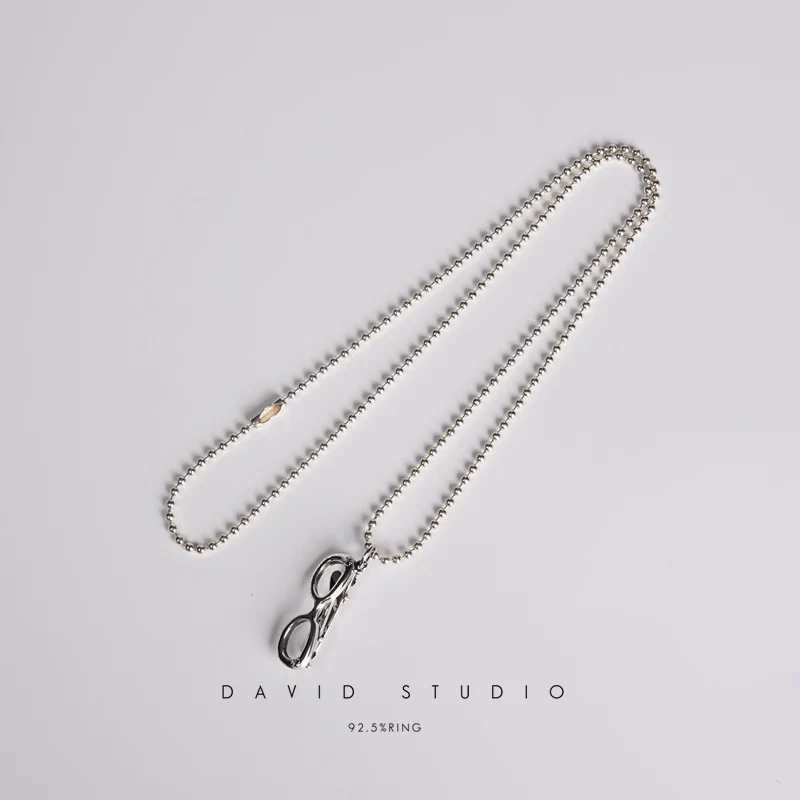 GLASSES PENDANT – BALL CHAIN