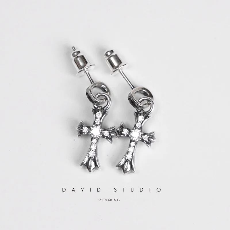 CHROME HEARTS CH CROSS BABY FAT STUD EARRINGS WITH PAVÉ DIAMOND AND PAVÉ DIAMOND CUFF