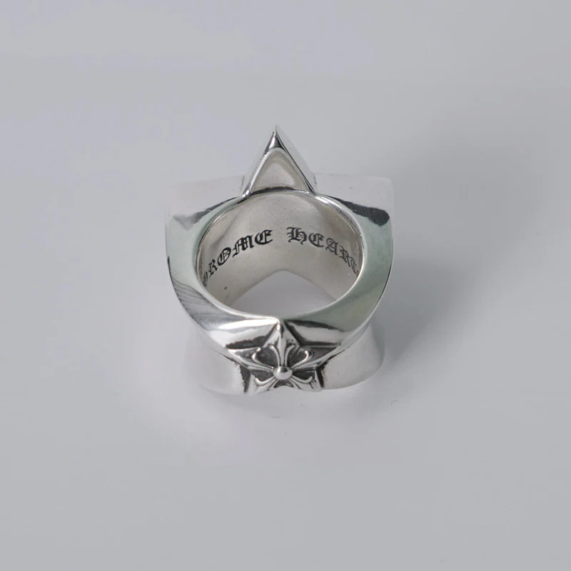 CHROME HEARTS LARGE STAR RING