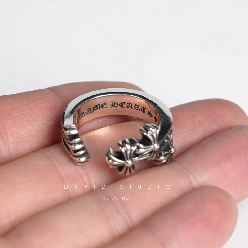 CHROME HEARTS CEMETERY HOOP RING