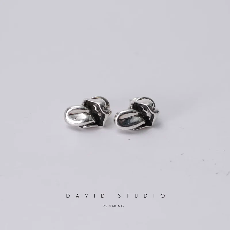CHROME HEARTS LIP AND TONGUE EARRING