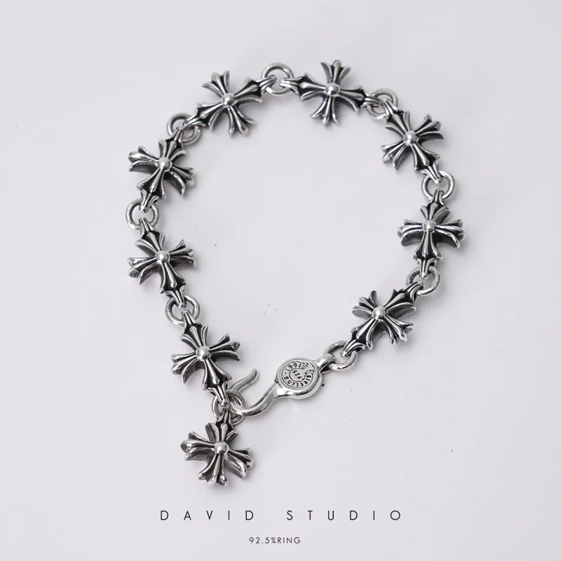 CH PLUS BRACELET WITH LINKS