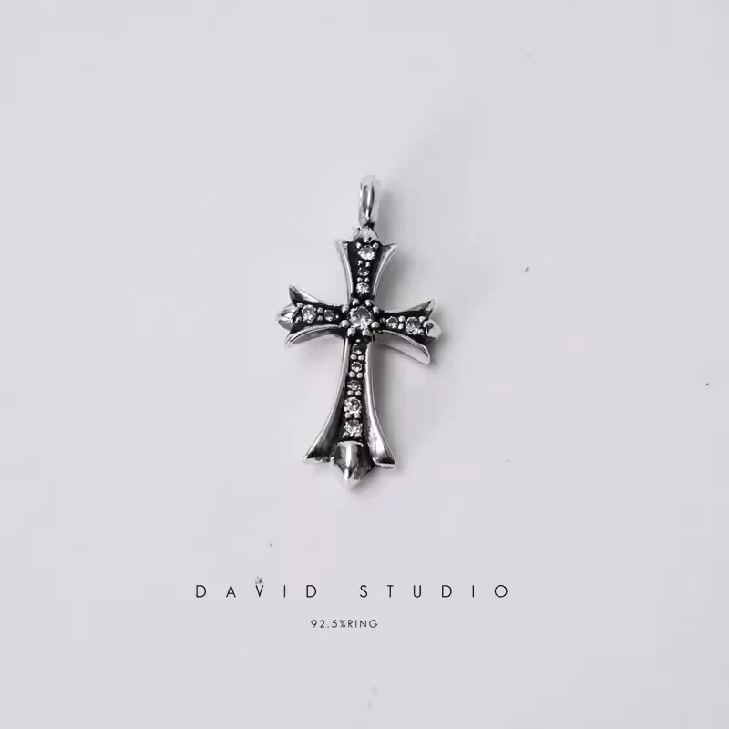 CHROME HEARTS SMALL CROSS CHARM WITH DIAMONDS