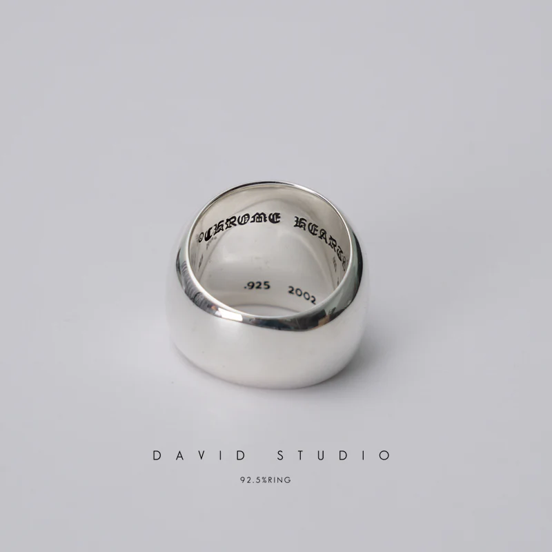 CHROME HEARTS OVAL STAR RING – ClASSIC
