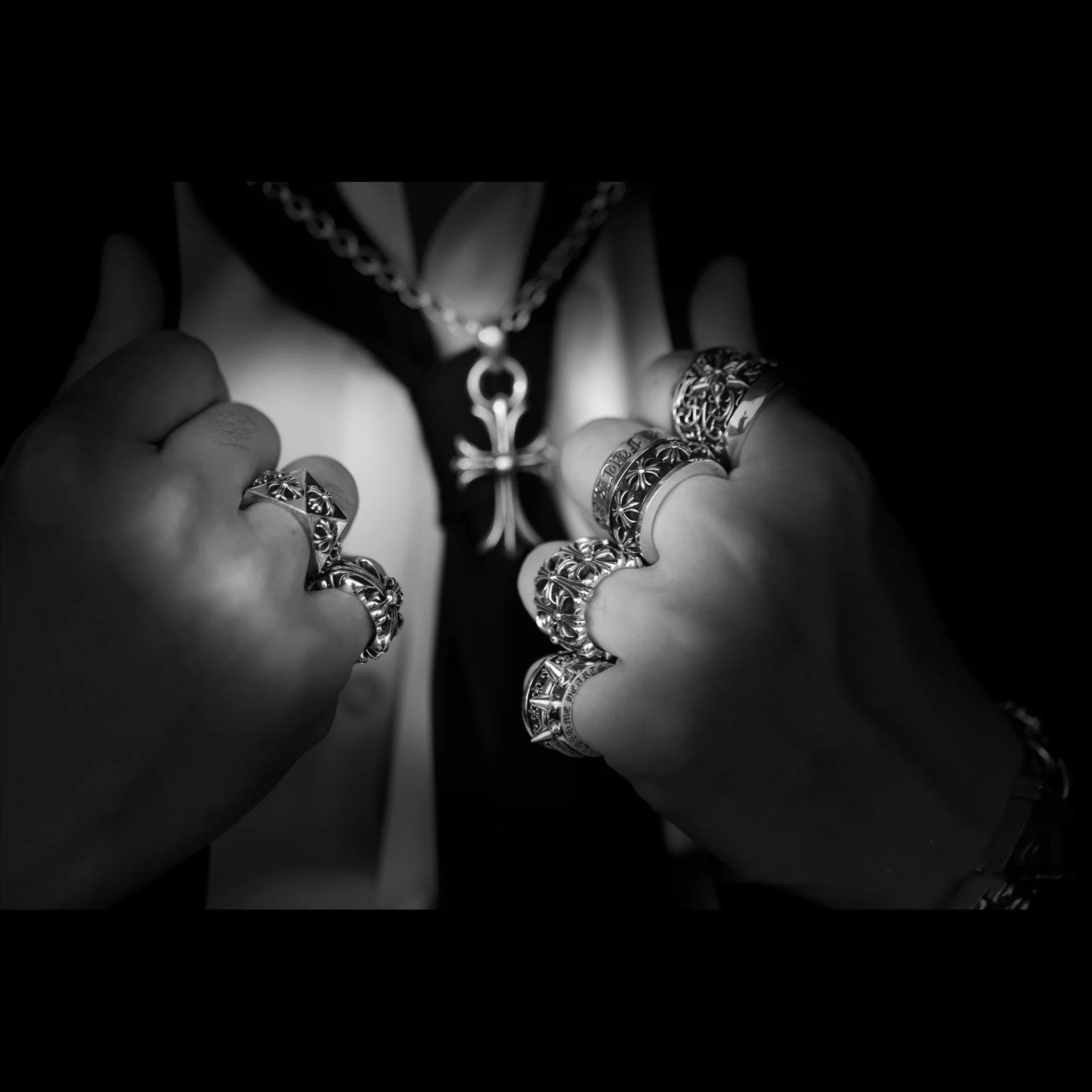 CHROME HEARTS CEMETERY RING