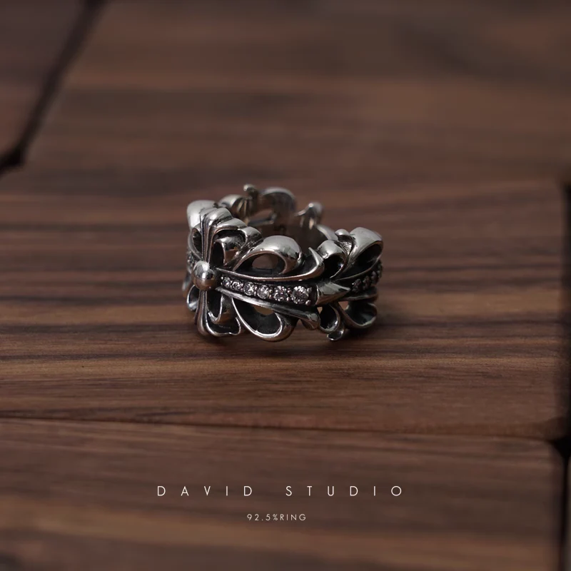 CHROME HEARTS DOUBLE FLORAL RING WITH WHITE DIAMONDS